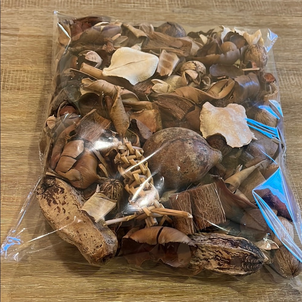 Decorative Potpourri Mix
